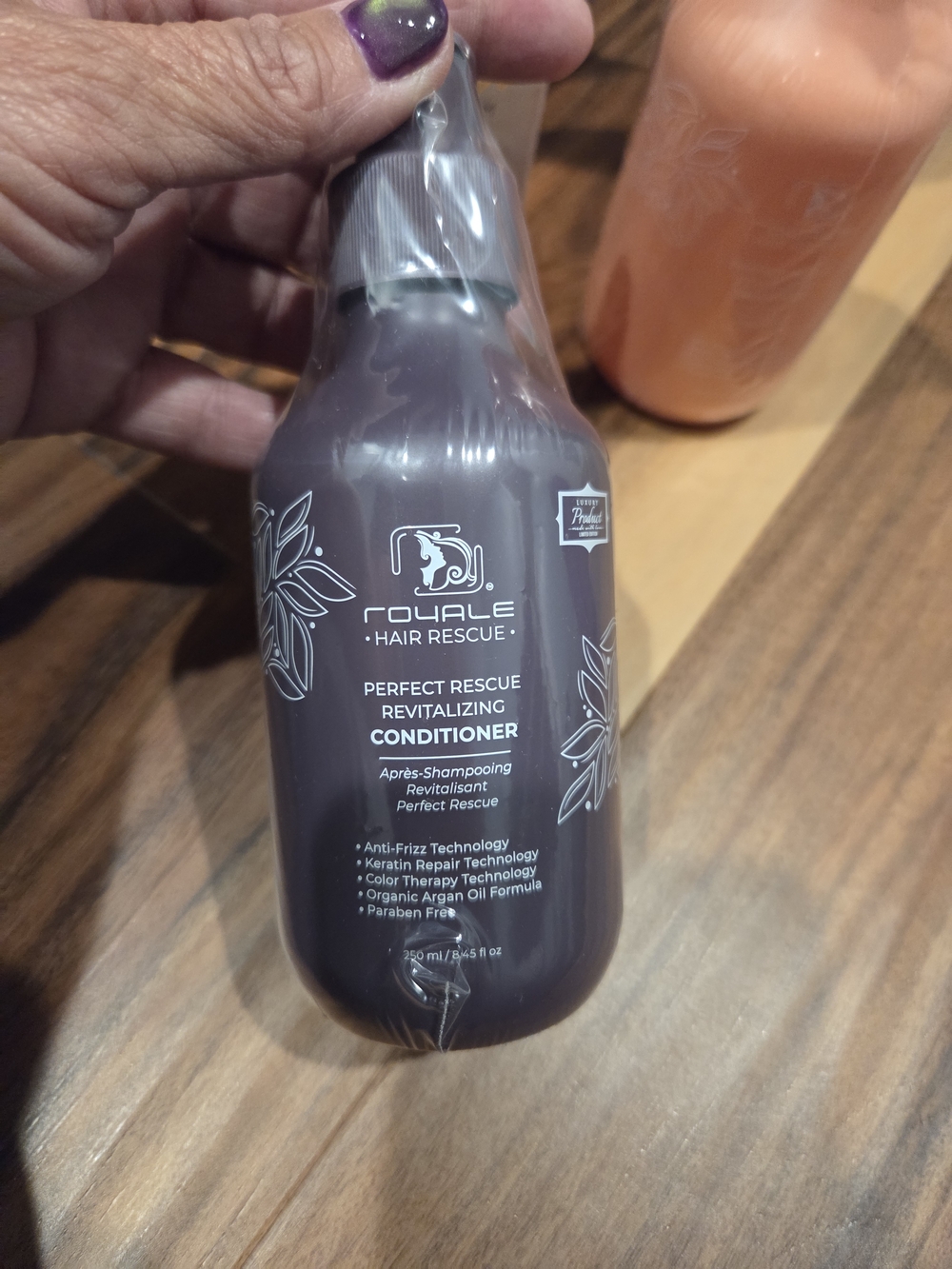 Lavender Dry Shampoo – Lightweight Refreshing Spray - Picture 7 of 8